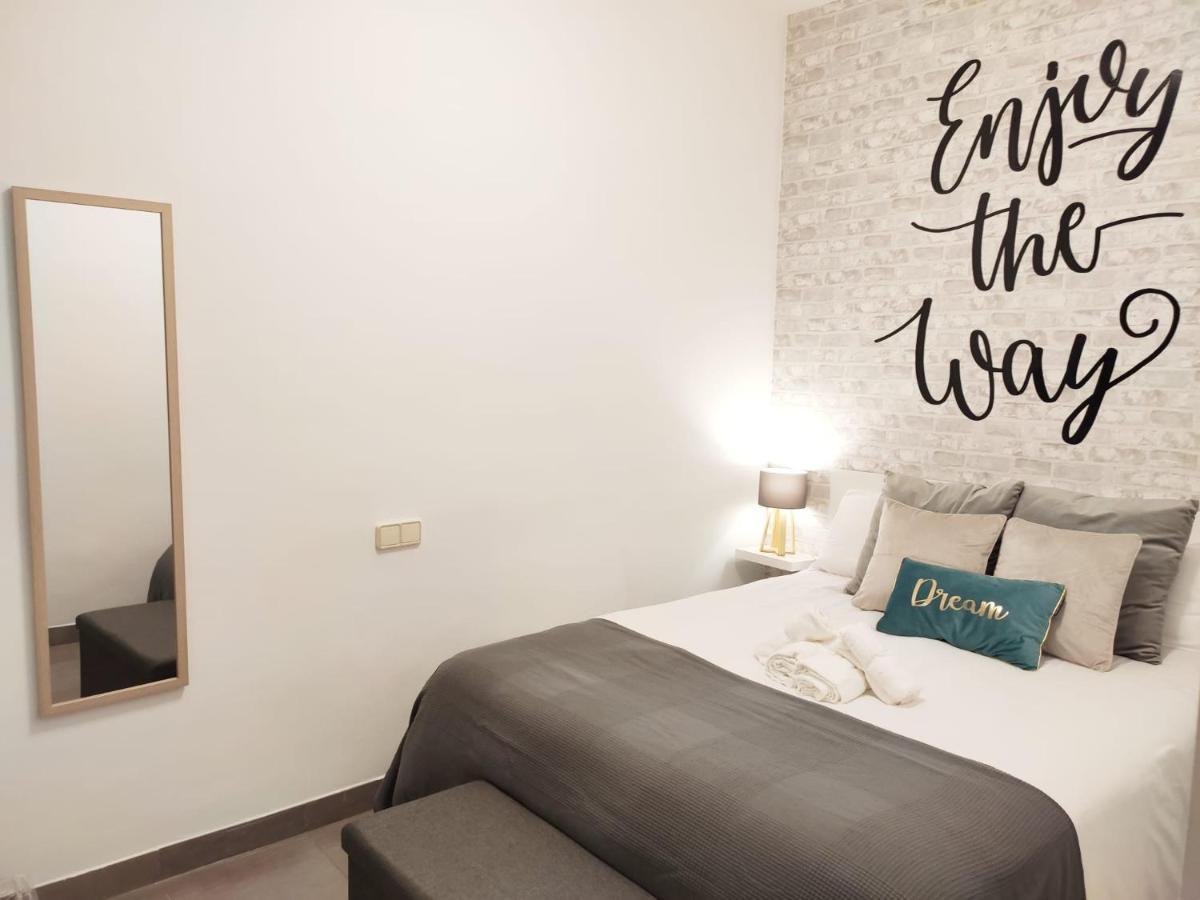 Cozy Flat Granada Cathedral Appartement Buitenkant foto